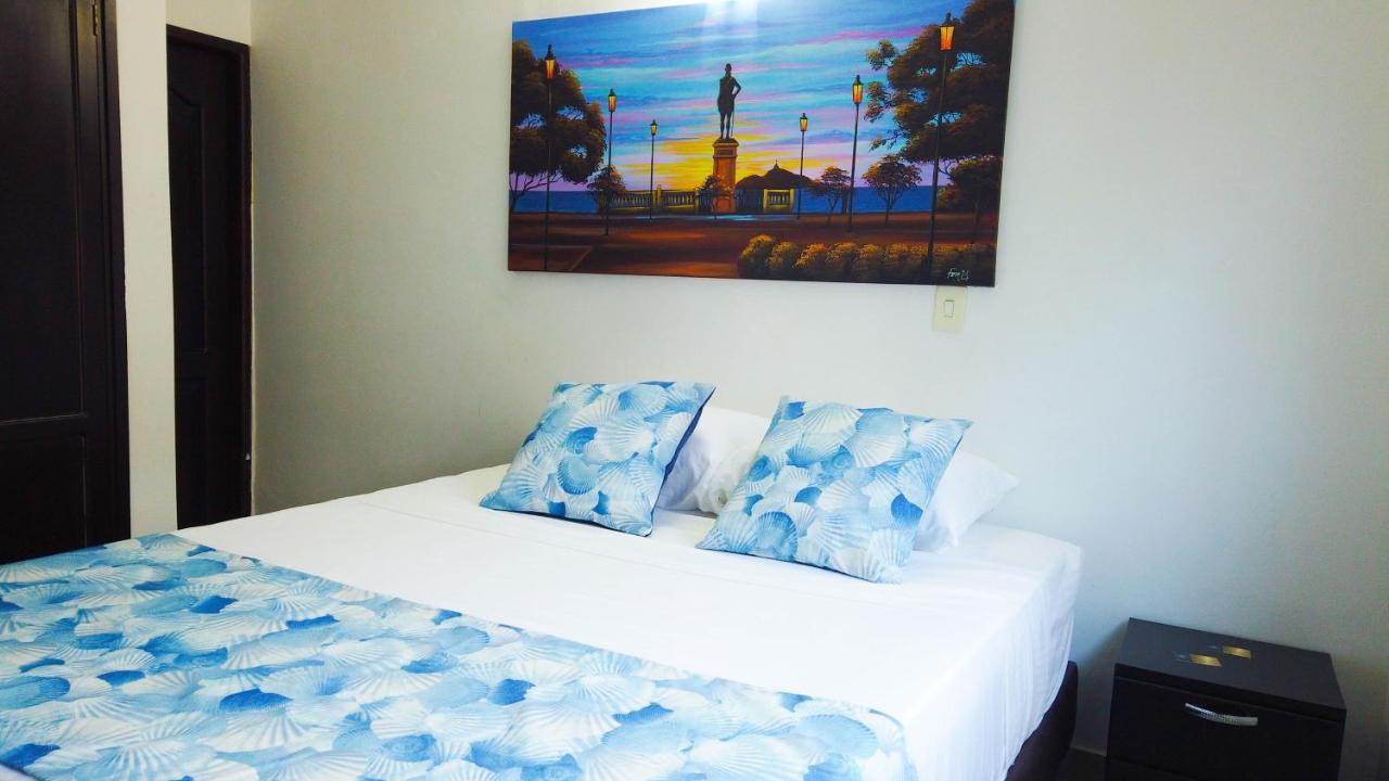 Hotel Parque De Los Novios Inn サンタ・マルタ エクステリア 写真
