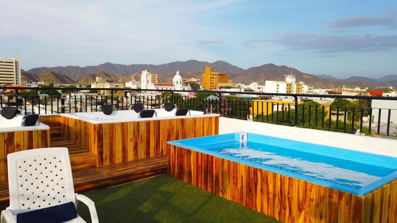 Hotel Parque De Los Novios Inn サンタ・マルタ エクステリア 写真