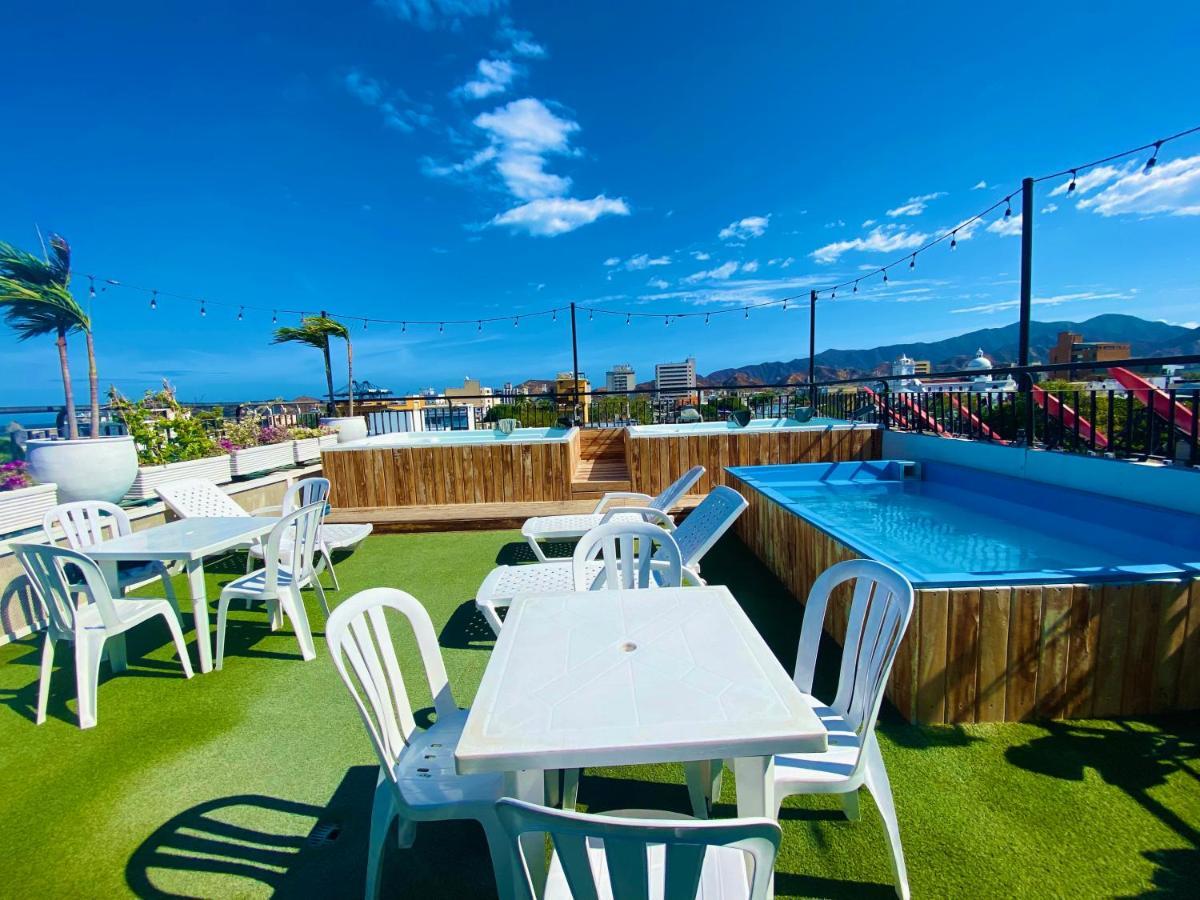 Hotel Parque De Los Novios Inn サンタ・マルタ エクステリア 写真