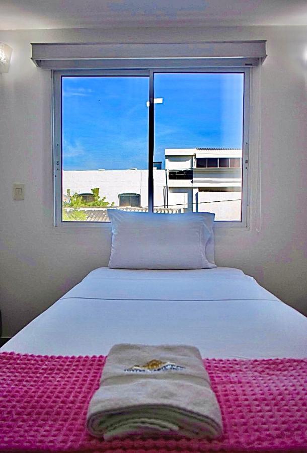 Hotel Parque De Los Novios Inn サンタ・マルタ エクステリア 写真